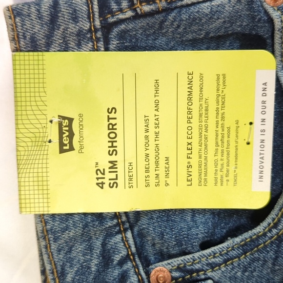 Levi's Classic Blue Denim Shorts32 W MRSP $50 - Picture 7 of 8